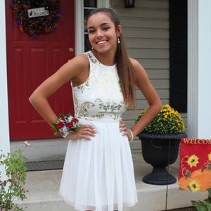 Meet your Posher, Isabel